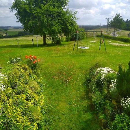 Apartamento Urlaub Mit Hund Auf Dem Bauernhof Hofswald Euscheid Exterior foto